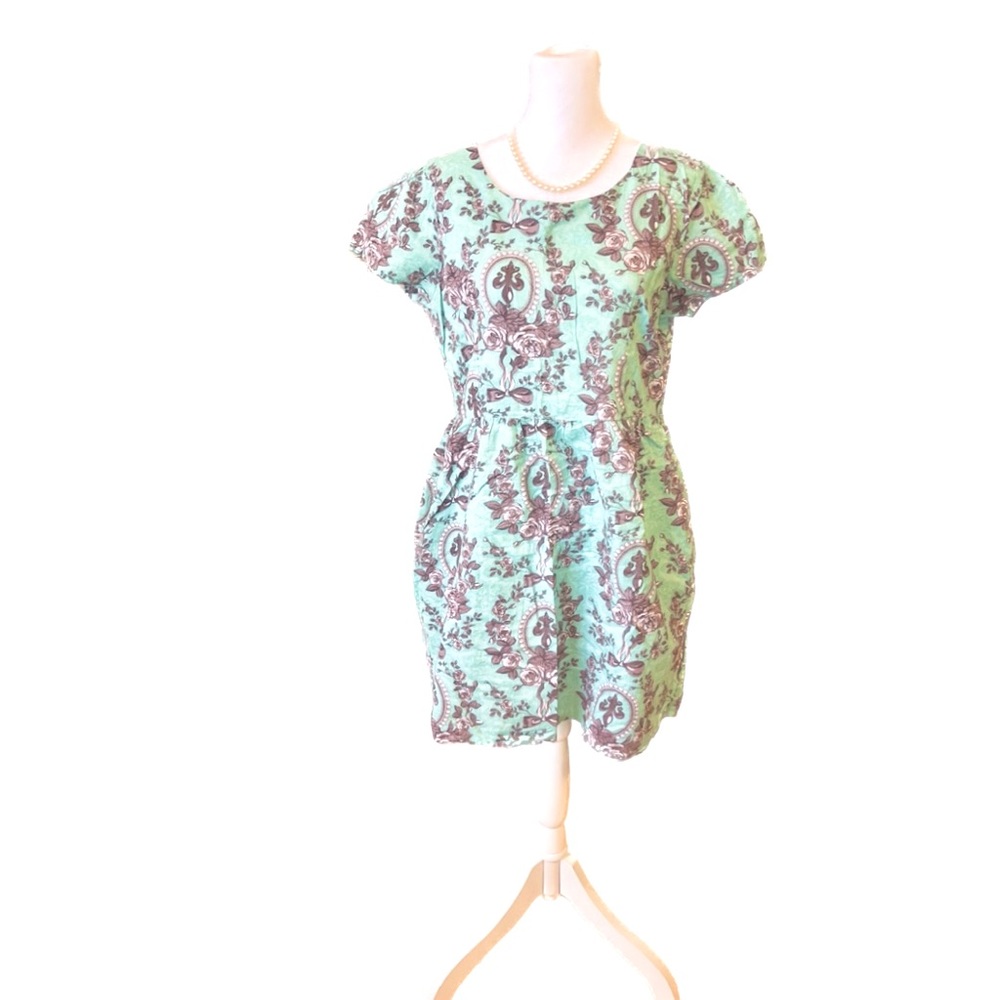 Delicia Robin’s Egg Blue Patterned Dress with Pockets, Women’s Size Large.